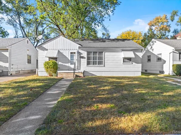22530 Leewin St, Detroit, MI 48219