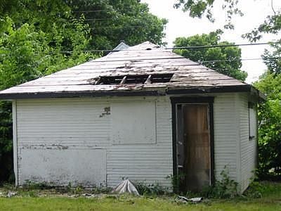 4th image of 425 N Upland Ave
