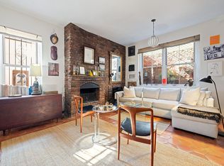 260 W 10th St APT 1E, New York, NY 10014