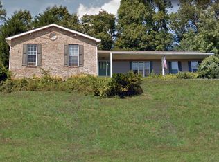 128 Ridgewood Frst, Saint Albans, WV 25177