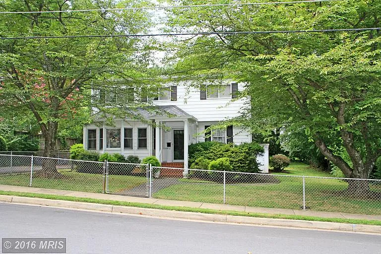 4022 Poplar St photo 1