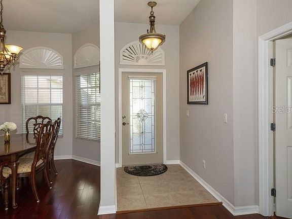 4th image of 1915 Raven Manor Dr