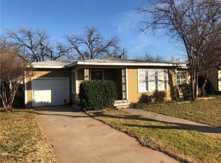825 Buccaneer Dr, Abilene, TX 79605