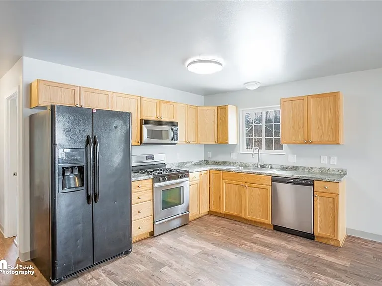 3851 E Brenda Ave — Photo 8