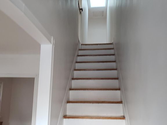 3rd image of 4225 Boyd Ave