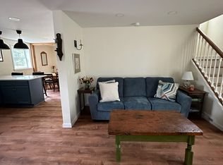 192 Drake Rd, Castleton, VT 05732