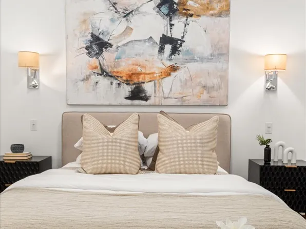 850 Park Avenue image 9 of 11