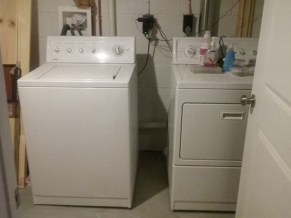 Shared Laundry with owner