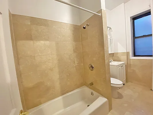Rented by Rachel Realty | media 20