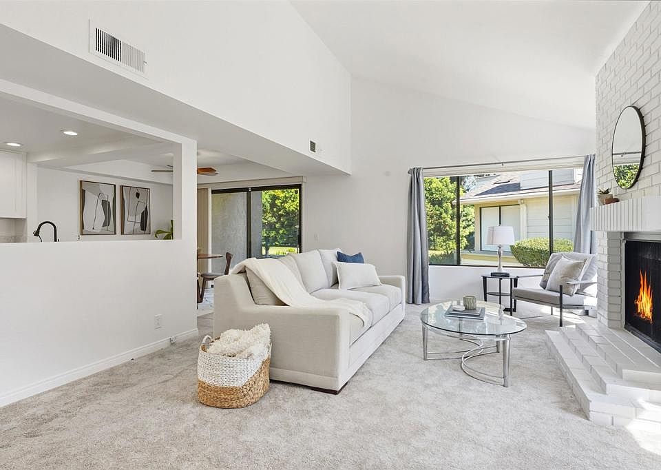 1st image of 10304 Crosscreek Ter