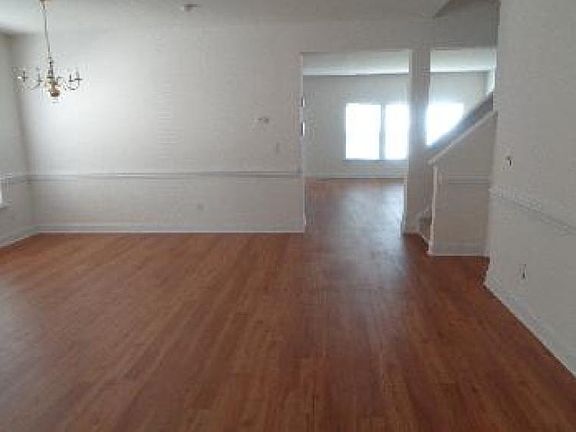 3rd image of 6622 Latherton Ln