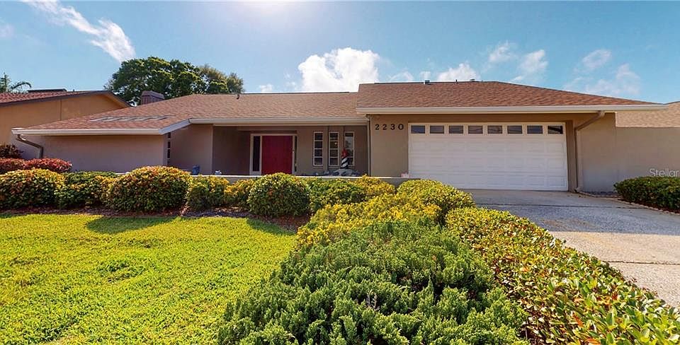 1st image of 2230 Hidden Lake Dr