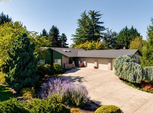 2221 NW Doral St, McMinnville, OR 97128