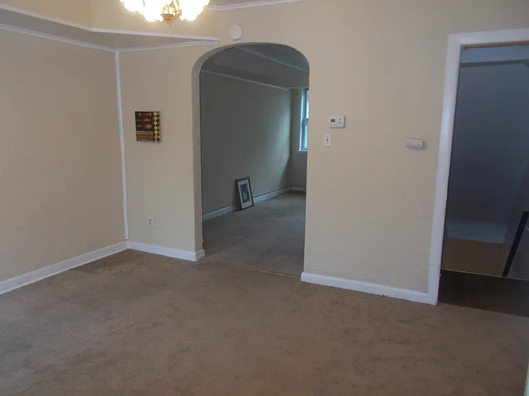 49 Talbott St — Photo 6