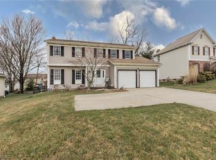 33121 Pettibone Rd, Solon, OH 44139