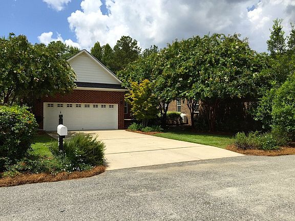 2nd image of 3188 Mayflower Ln