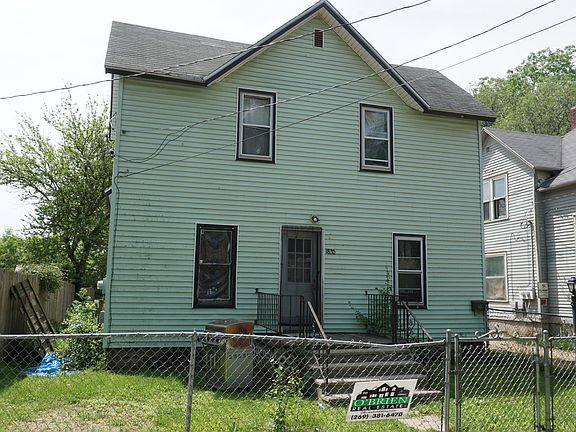 2nd image of 1830 Vanzee St