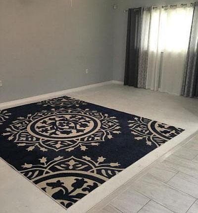 4th image of 124 Sorority Dr