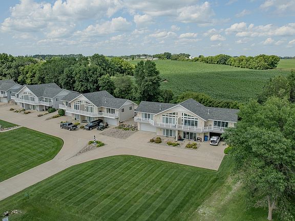 2nd image of 15446 250th Ave
