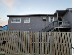 1305 28th St, Galveston, TX 77550