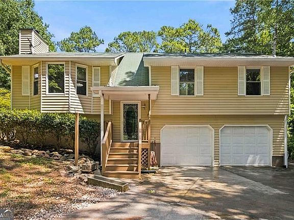 2nd image of 4086 Chapel Hill Rd