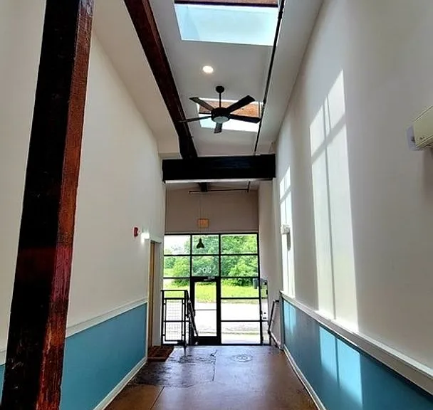 301 NORTH - Petersburg Loft Living — Photo 13