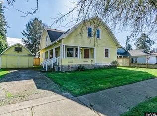 582 E Isabella St, Lebanon, OR 97355