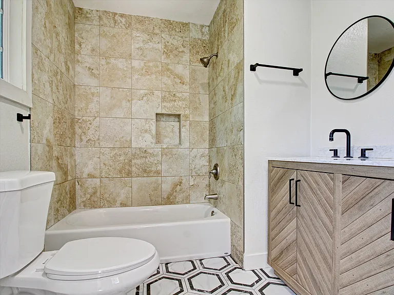 5330 Nottingham Rd — Photo 29