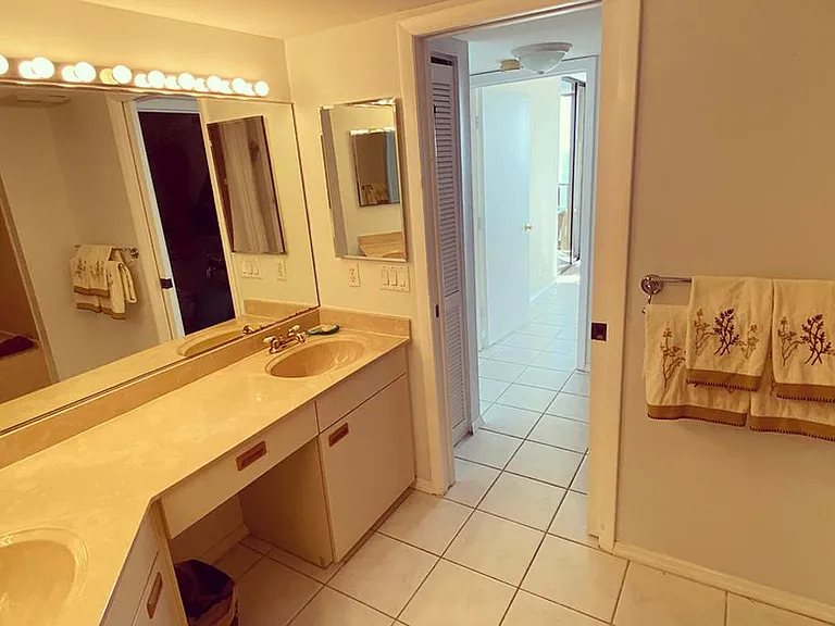 9650 S Ocean Dr — Photo 19