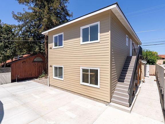 3rd image of 1220 Mill St #44EB8508