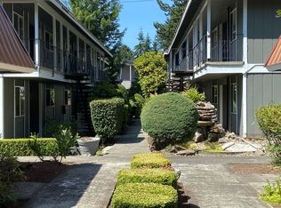 La Fountaine, Bellevue, WA 98004
