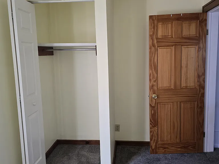 185 Ford Ave #1 — Photo 4
