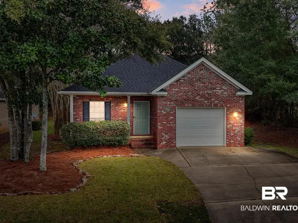 30172 Green Ct, Daphne, AL 36527