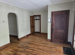 213 N 5th St #1, Grand Haven, MI 49417