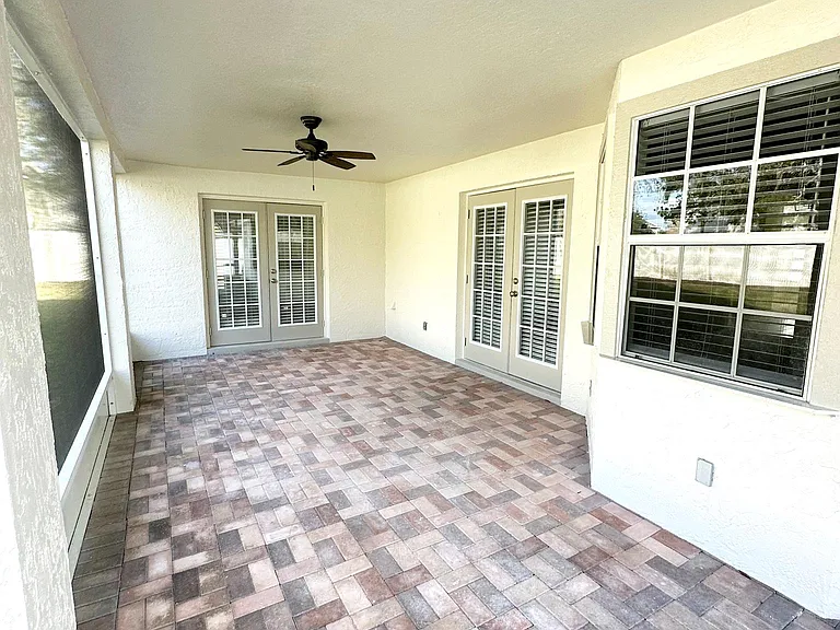2018 Heatheroak Dr — Photo 9