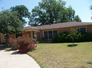 407 SW 17th St, Seminole, TX 79360