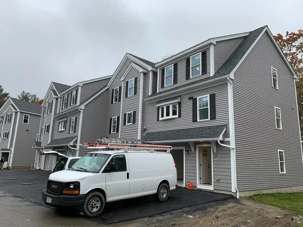 11 Sugar Maple Ln Unit 11, Westford, MA 01886