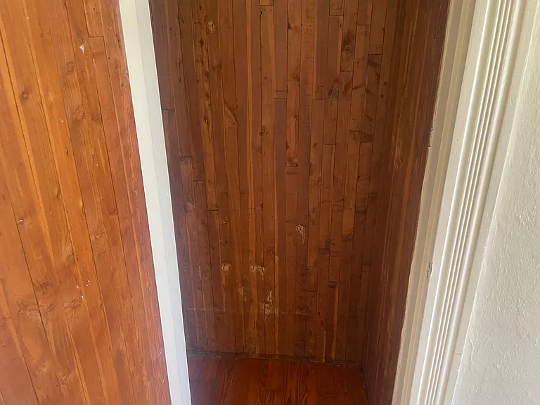 319 S Lopez St #E — Photo 14