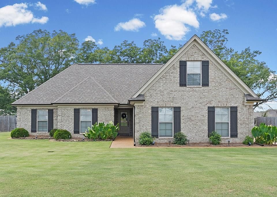 1st image of 209 Eagle View Dr