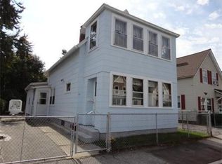 28 Litchfield St, Worcester, MA 01603