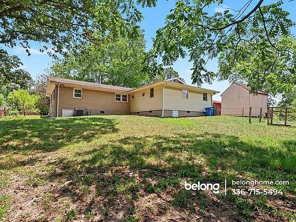 2nd image of 404 Cook Rd
