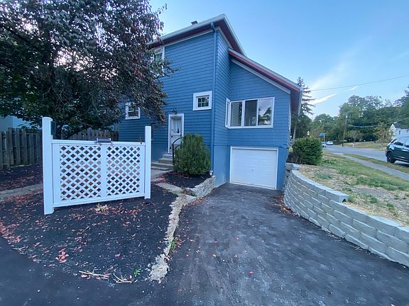 Driveway and Garage access from Dryden Ave