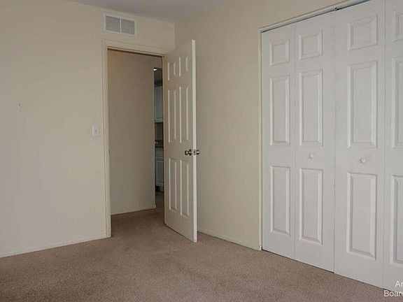 4th image of 1493 E Chateau Vert St E #F