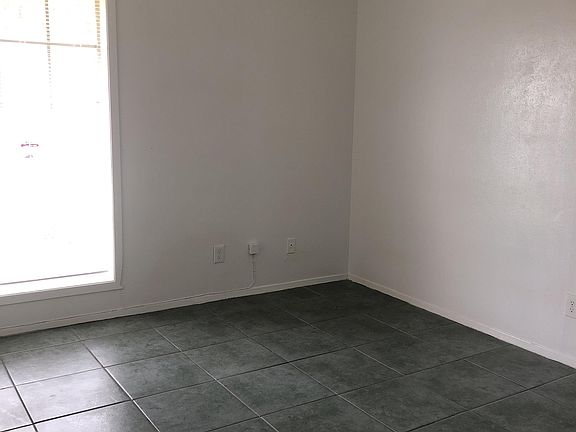 3rd image of 3112 Lourdes St #3112