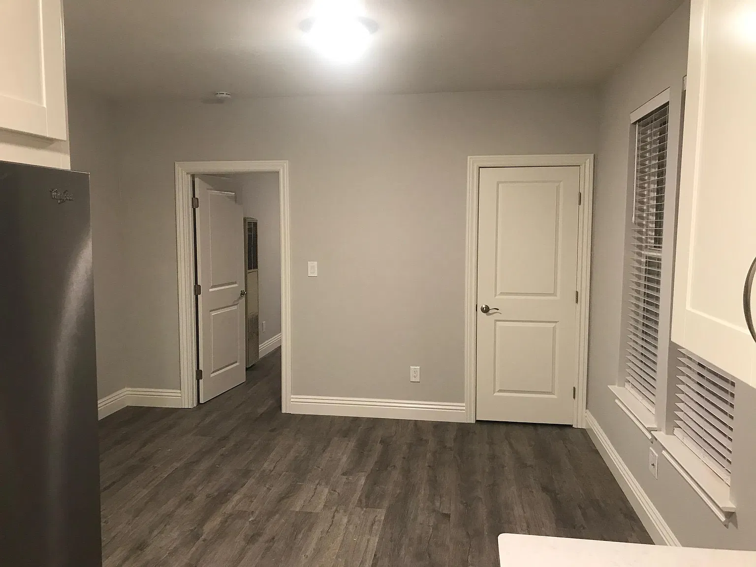 1 bed, 550 sqft, $2,000 — Photo 3
