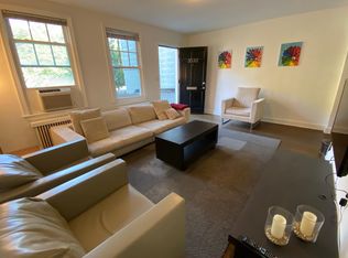 3532 W Pl NW, Washington, DC 20007