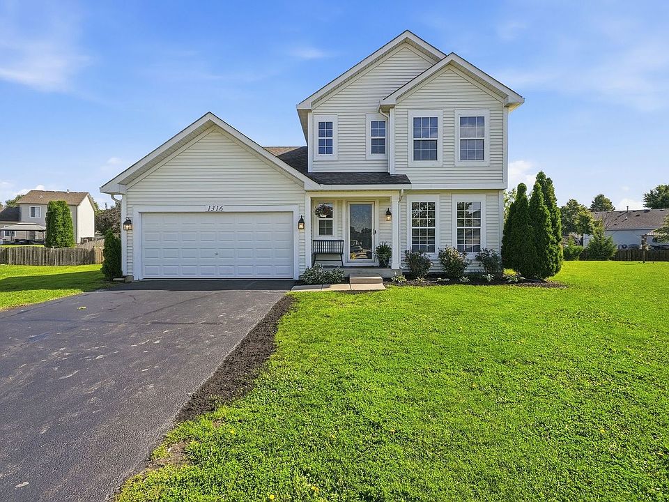 1st image of 1316 Sherborn Ct N