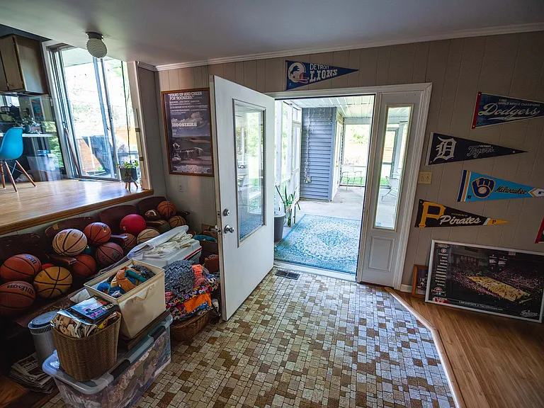 333 S Meadowbrook Dr — Photo 20