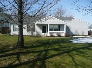 6746 Reynolds Rd, Mentor, OH 44060