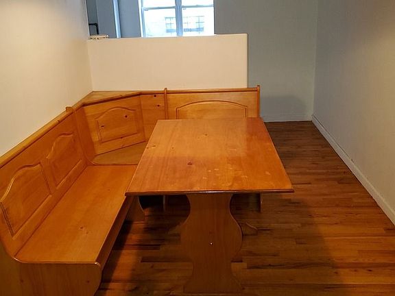 5th image of 59 Scholes St APT 105